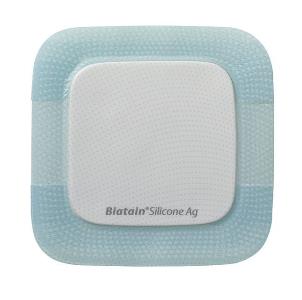 MEDICAZIONE BIATAIN IN SCHIUMA DI POLIURETANO A RILASCIO DI ARGENTO CON BORDO ADESIVO IN SILICONE 10X10 CM 5 PEZZI - Farmapanda Srl