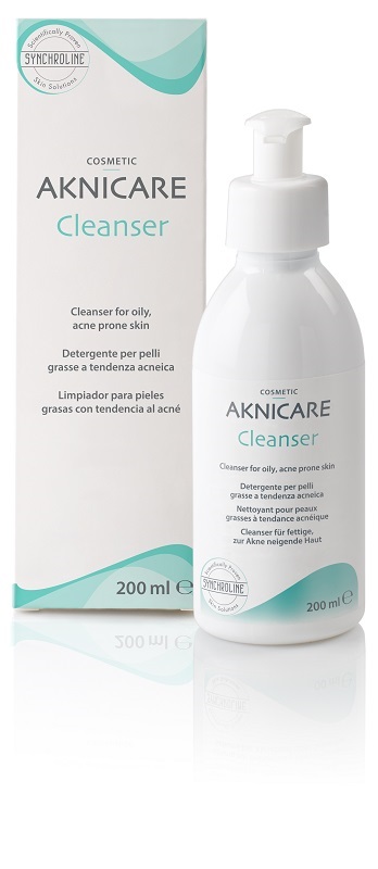 AKNICARE CLEANSER 200 ML - Farmapanda Srl
