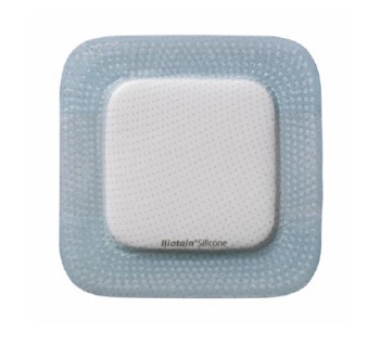 MEDICAZIONE BIATAIN IN SCHIUMA DI POLIURETANO CON BORDO ADESIVO IN SILICONE 10X20 CM 5 PEZZI - Farmapanda Srl